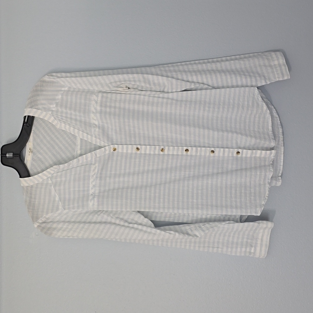 Lightweight Button-Down Maurices Shirt
